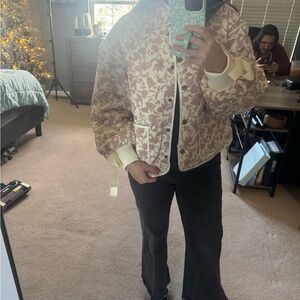 Floral quilted jacket with ribbon